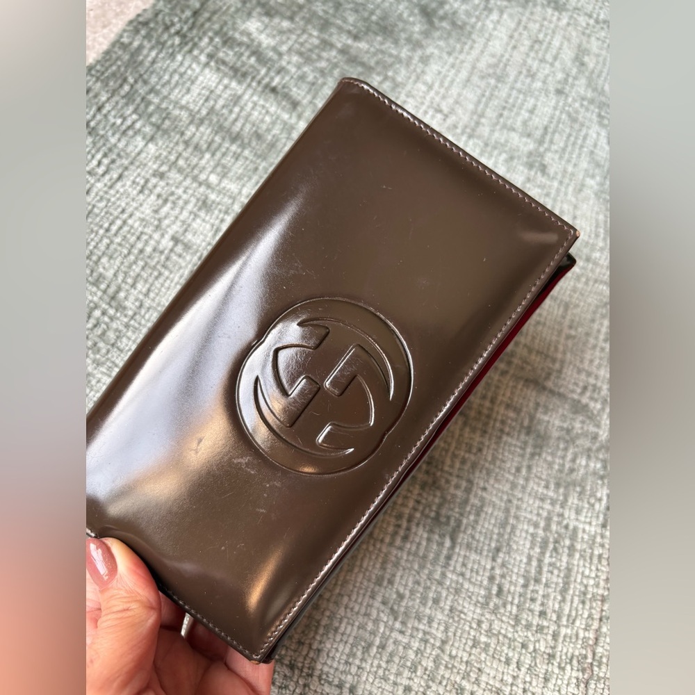 Gucci Brown Patent Leather Wallet FINAL PRICE - Picture 2 of 14